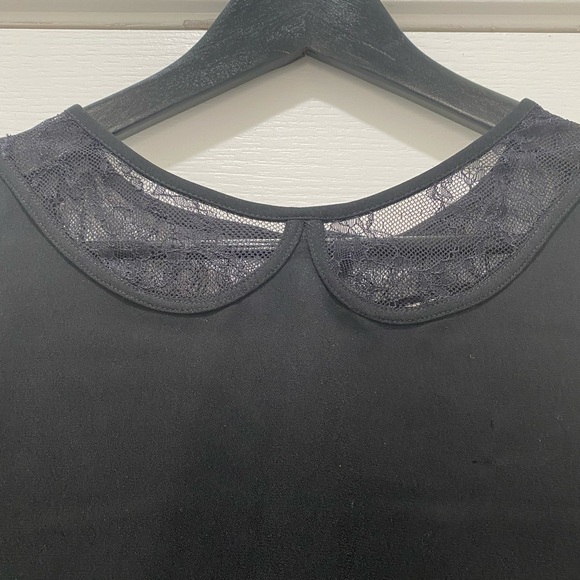 ANN TAYLOR LOFT Black Blouse, Black with lace detail collar, Medium Petite - Picture 2 of 7
